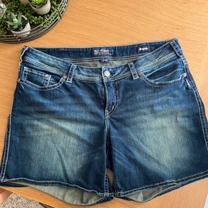 Silver Brand Jean Shorts 20W